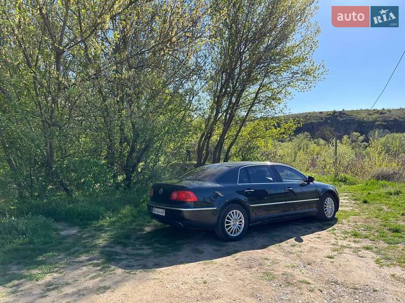 Седан Volkswagen Phaeton 2006 в Южноукраинске
