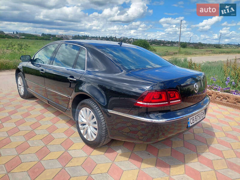 Седан Volkswagen Phaeton 2013 в Николаеве