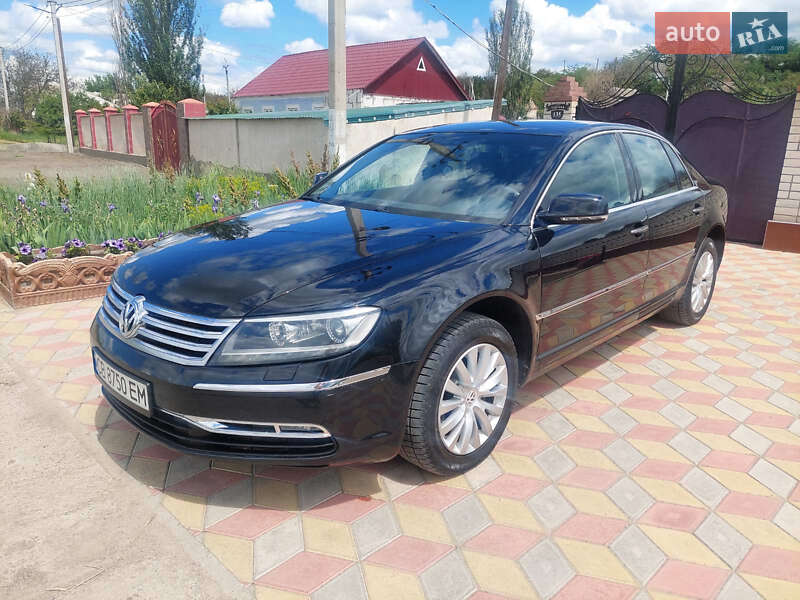 Седан Volkswagen Phaeton 2013 в Николаеве