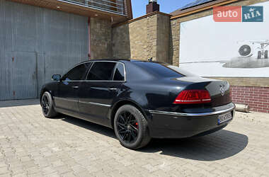 Седан Volkswagen Phaeton 2011 в 