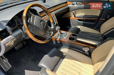 Седан Volkswagen Phaeton 2011 в 