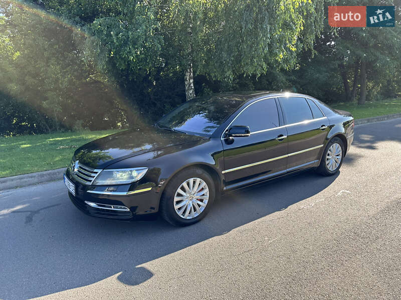 Volkswagen Phaeton 2011