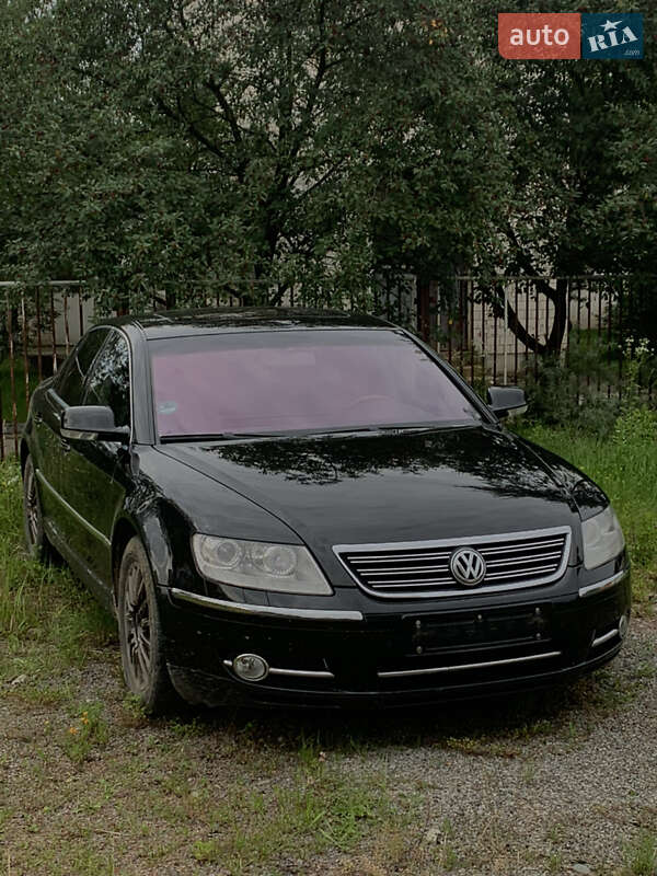 Седан Volkswagen Phaeton 2007 в Калуше