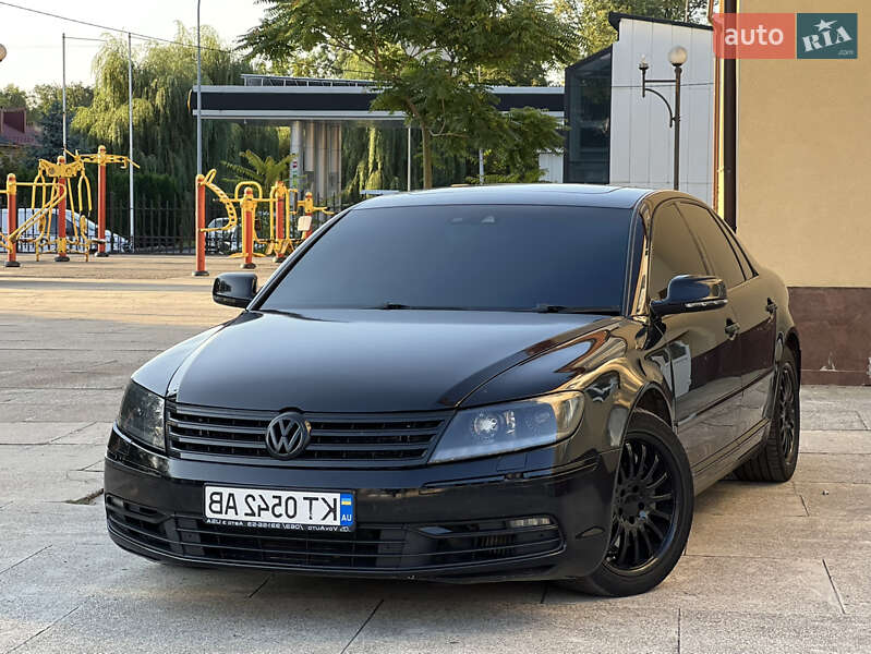 Volkswagen Phaeton 2012