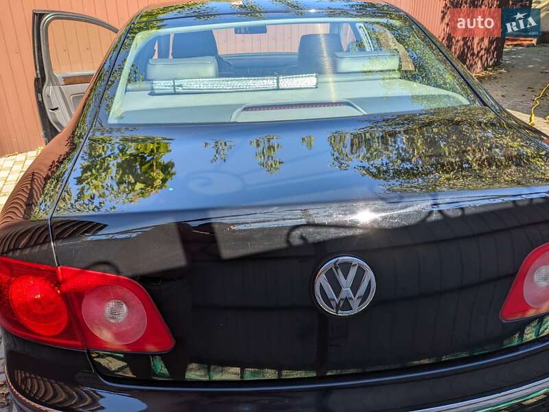 Седан Volkswagen Phaeton 2007 в Житомирі