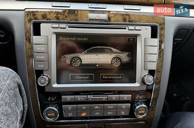 Седан Volkswagen Phaeton 2013 в 