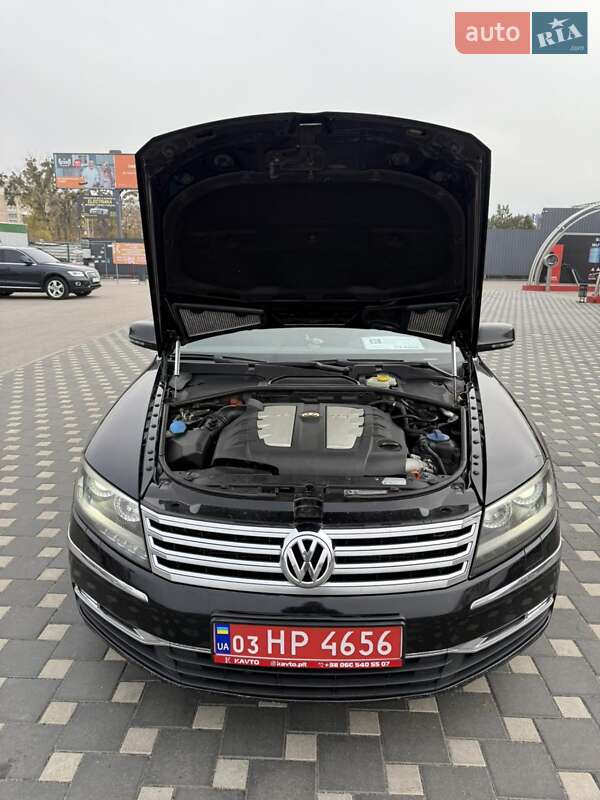 Седан Volkswagen Phaeton 2011 в Полтаве