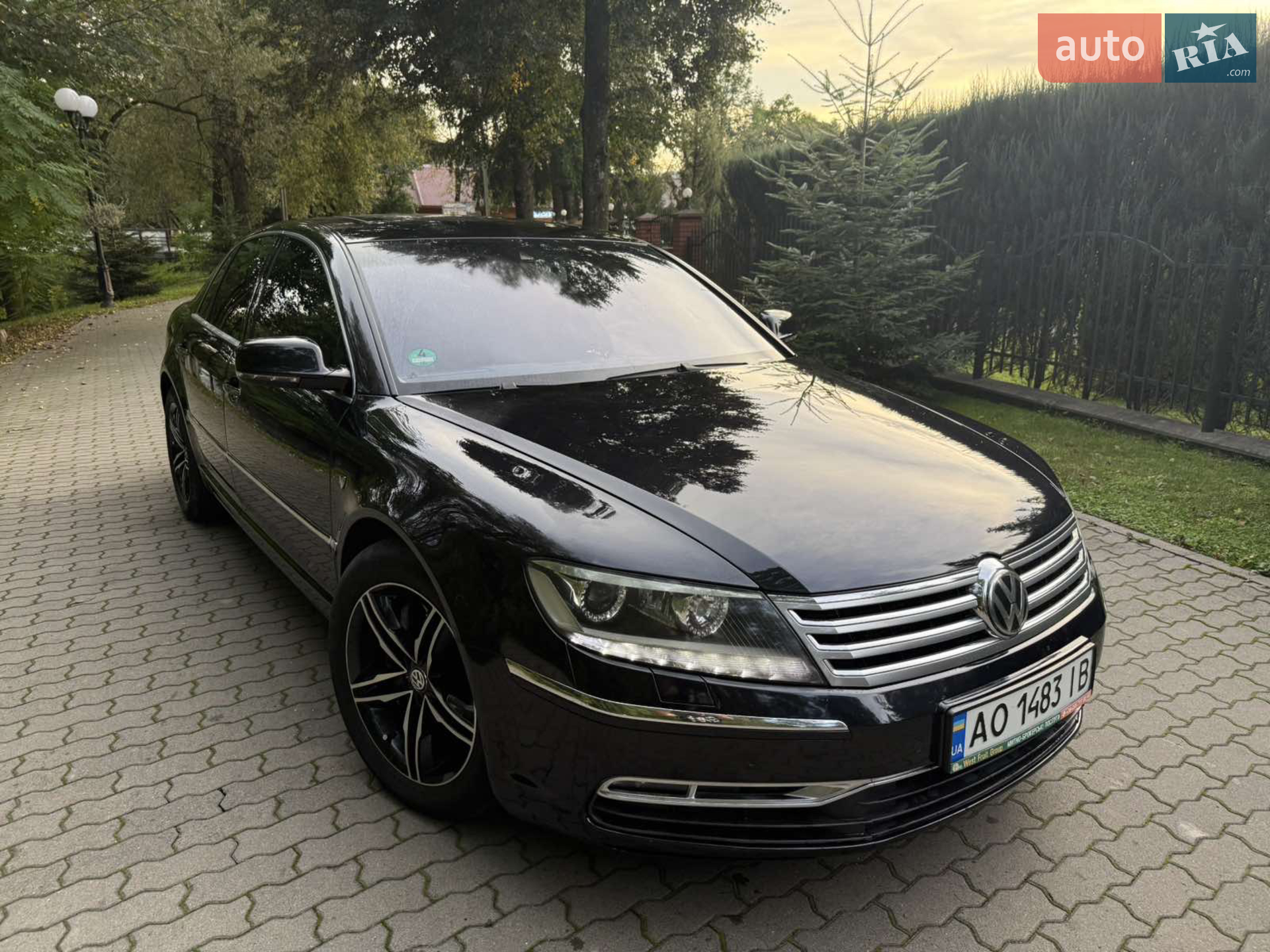 2011 Volkswagen Phaeton - мініатюра 2