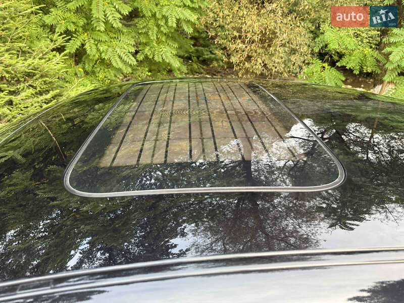 Седан Volkswagen Phaeton 2011 в Сваляві