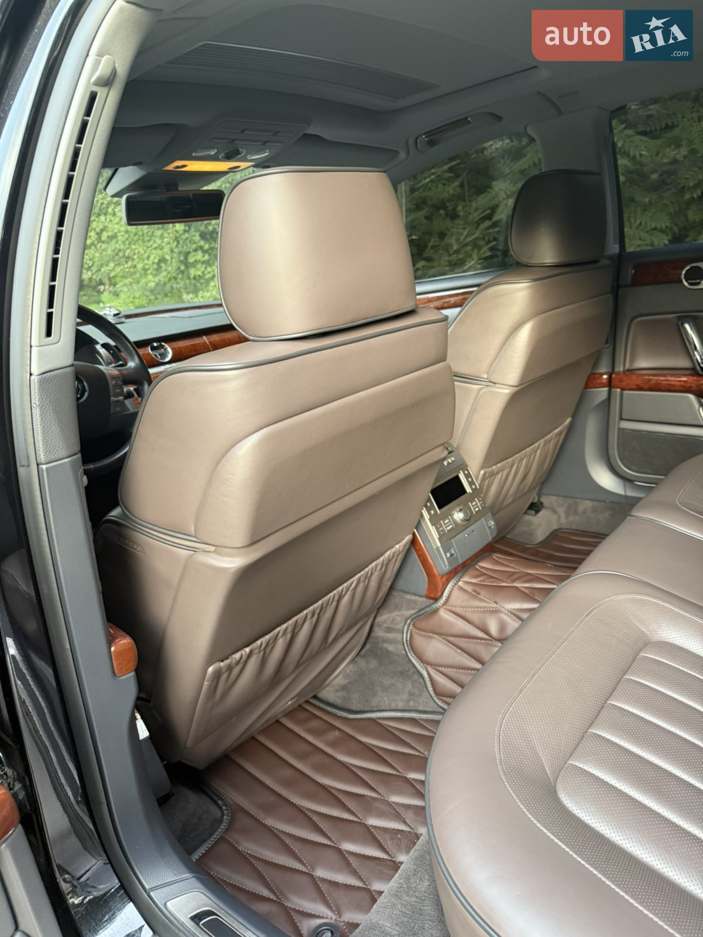 2011 Volkswagen Phaeton - мініатюра 16