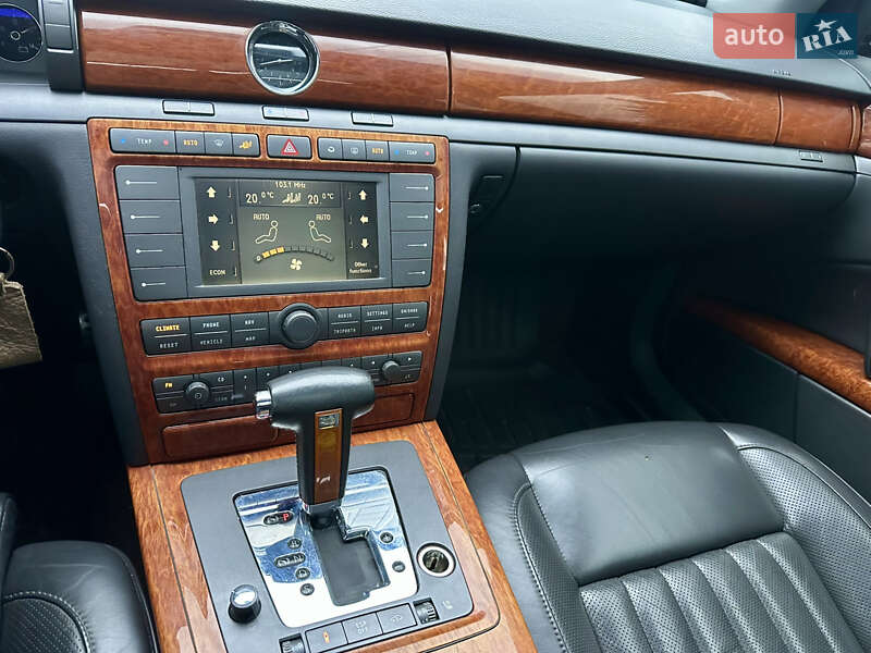 Седан Volkswagen Phaeton 2006 в Києві фото 33 Седан Volkswagen Phaeton 2006 в Києві
