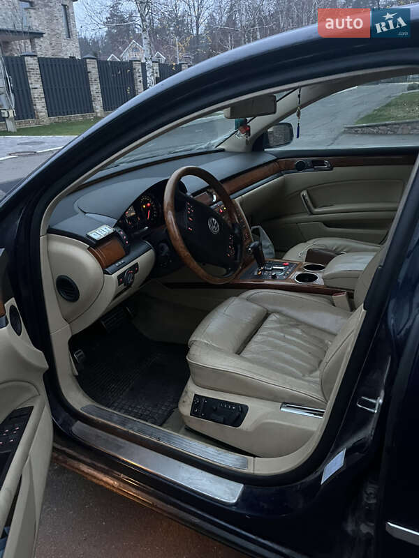 Седан Volkswagen Phaeton 2008 в Шевченковому