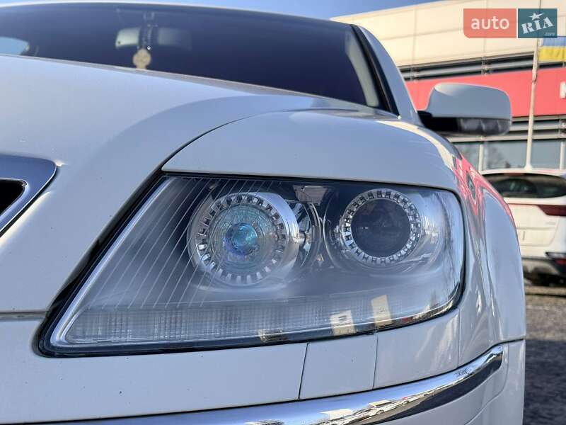 Седан Volkswagen Phaeton 2009 в Днепре