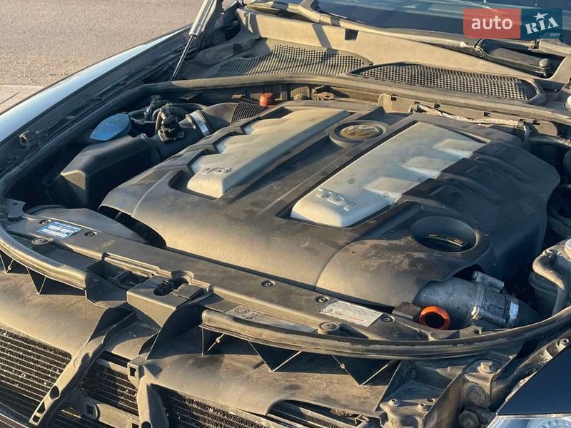 Седан Volkswagen Phaeton 2009 в Николаеве