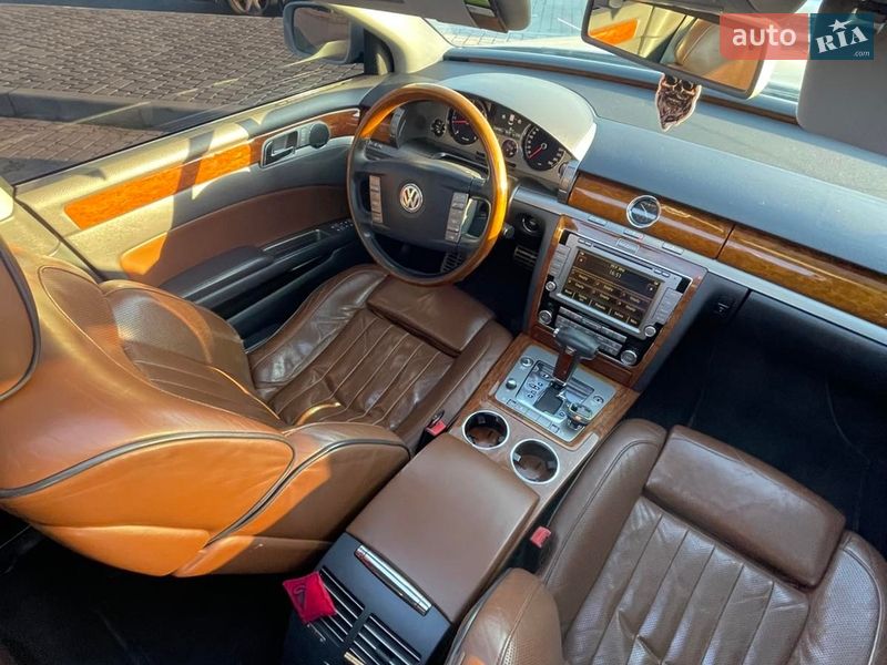 Седан Volkswagen Phaeton 2009 в Николаеве