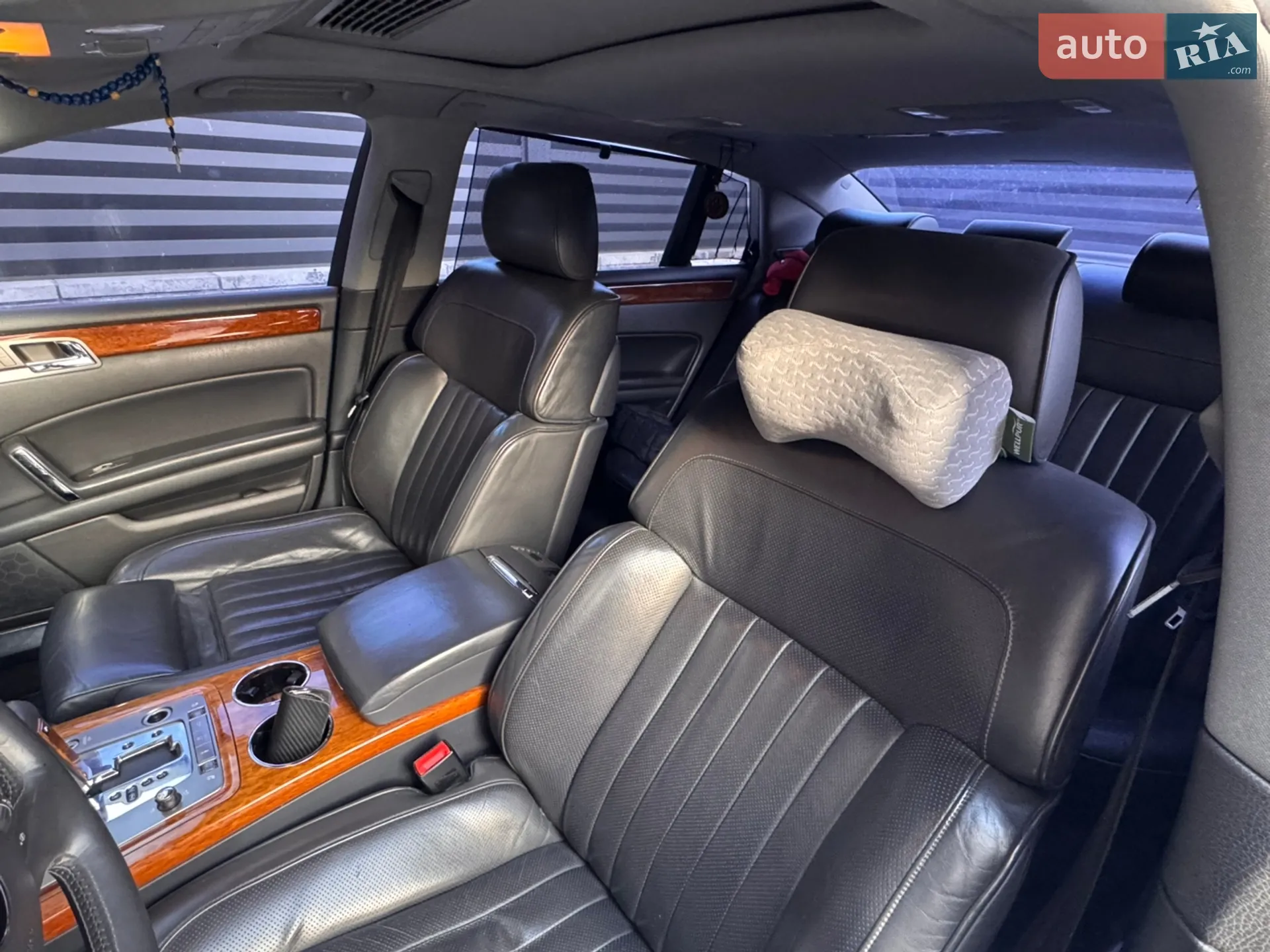 2010 Volkswagen Phaeton - мініатюра 16