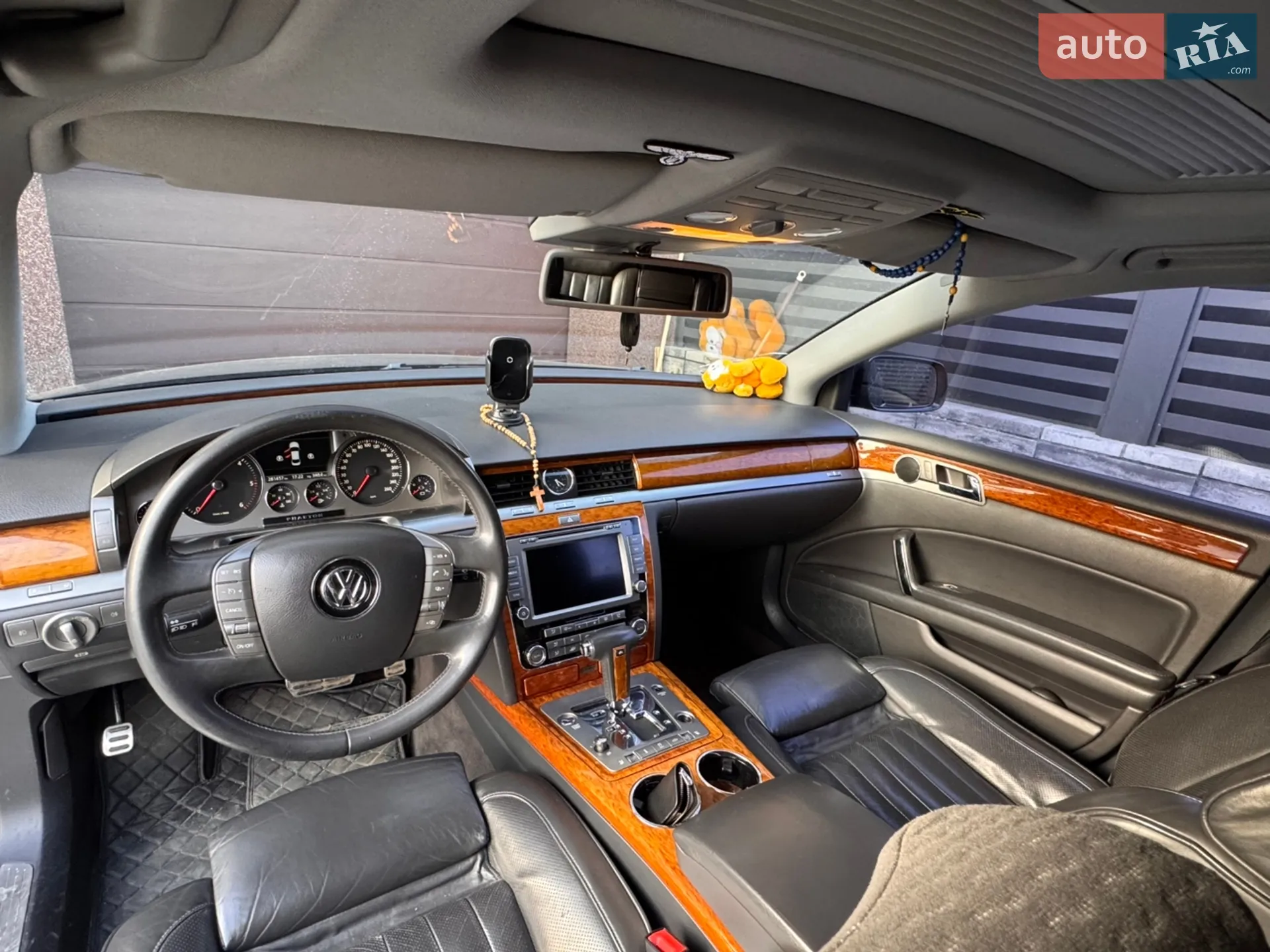 2010 Volkswagen Phaeton - мініатюра 23
