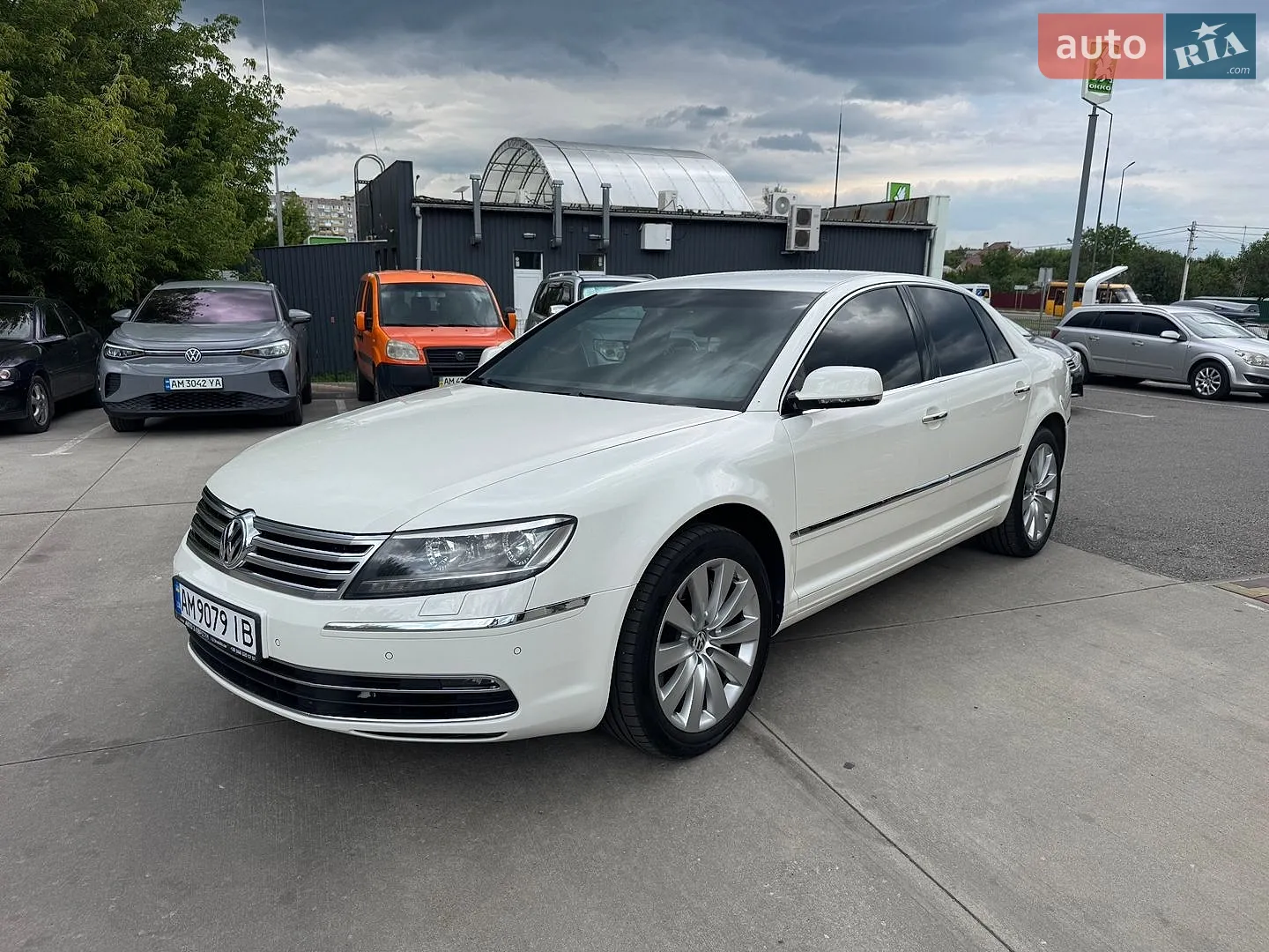 2014 Volkswagen Phaeton - мініатюра 2