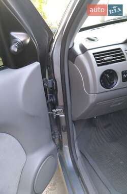 Хетчбек Volkswagen Pointer 2005 в Херсоні