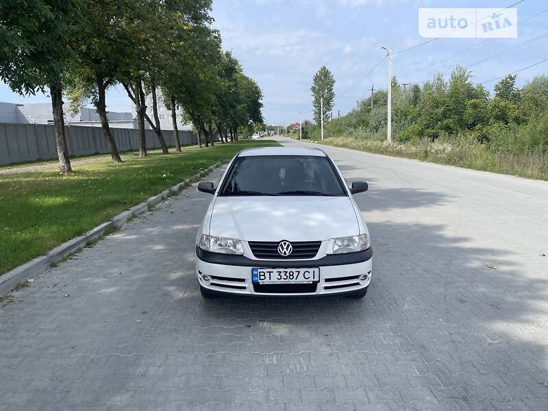 Хэтчбек Volkswagen Pointer 2004 в Львове