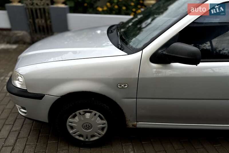 Хэтчбек Volkswagen Pointer 2004 в Харькове