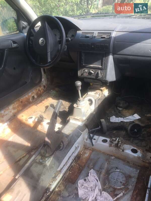 Хэтчбек Volkswagen Pointer 2004 в Запорожье