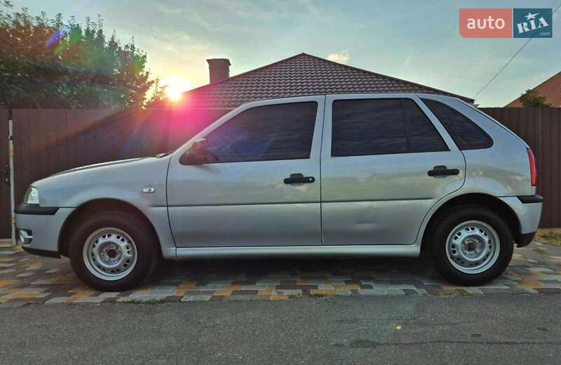 Хэтчбек Volkswagen Pointer 2004 в Обухове фото 2 Хэтчбек Volkswagen Pointer 2004 в Обухове