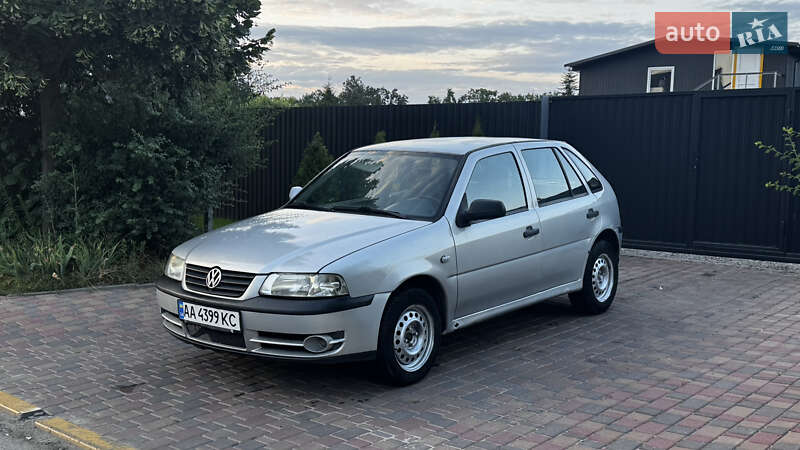 Хэтчбек Volkswagen Pointer 2005 в 