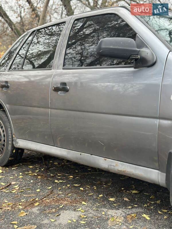 Хетчбек Volkswagen Pointer 2006 в Дніпрі