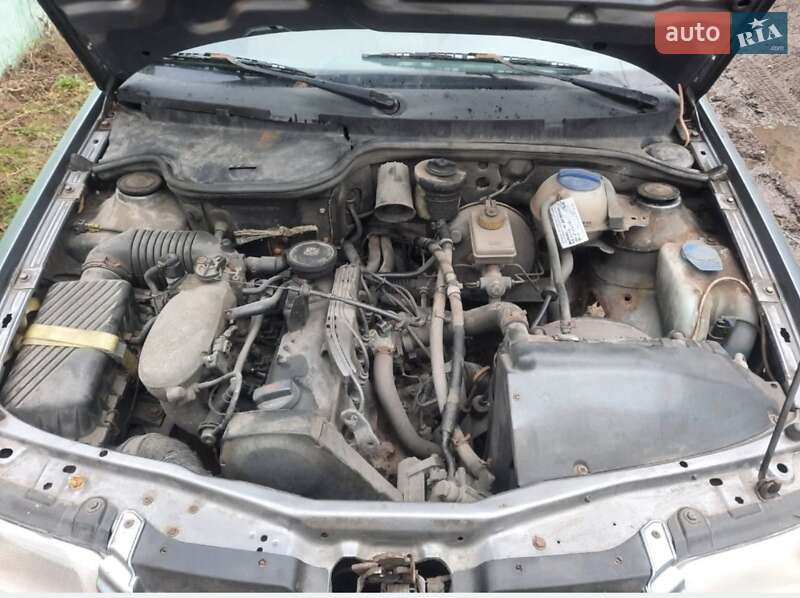 Хэтчбек Volkswagen Pointer 2005 в Киеве