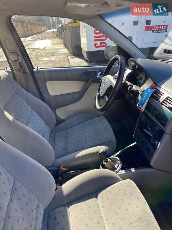 Хэтчбек Volkswagen Pointer 2006 в Одессе