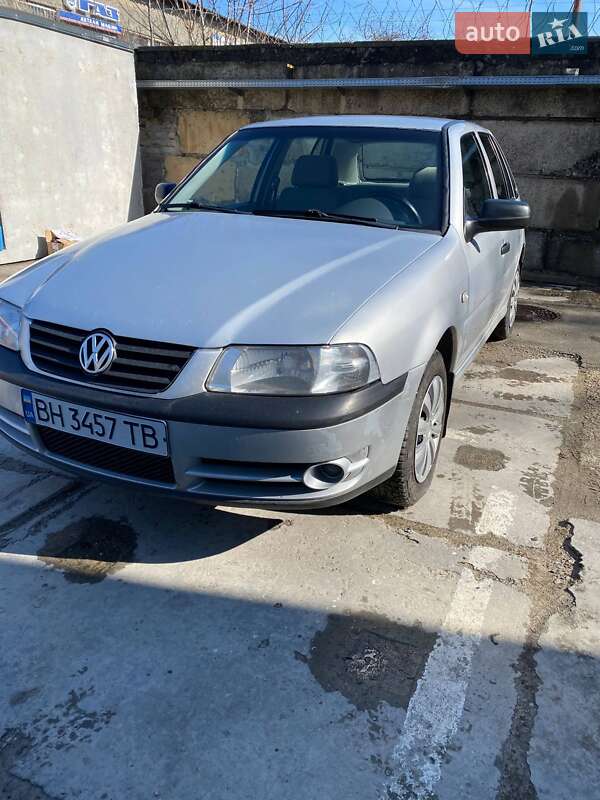 Хэтчбек Volkswagen Pointer 2006 в Одессе