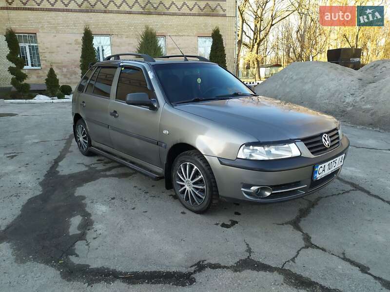 Хэтчбек Volkswagen Pointer 2006 в Ставище фото Хэтчбек Volkswagen Pointer 2006 в Ставище