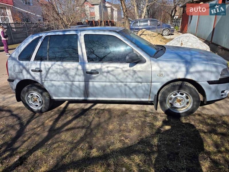 Volkswagen Pointer 2004