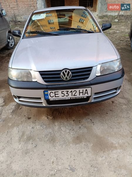 Хэтчбек Volkswagen Pointer 2006 в Черновцах