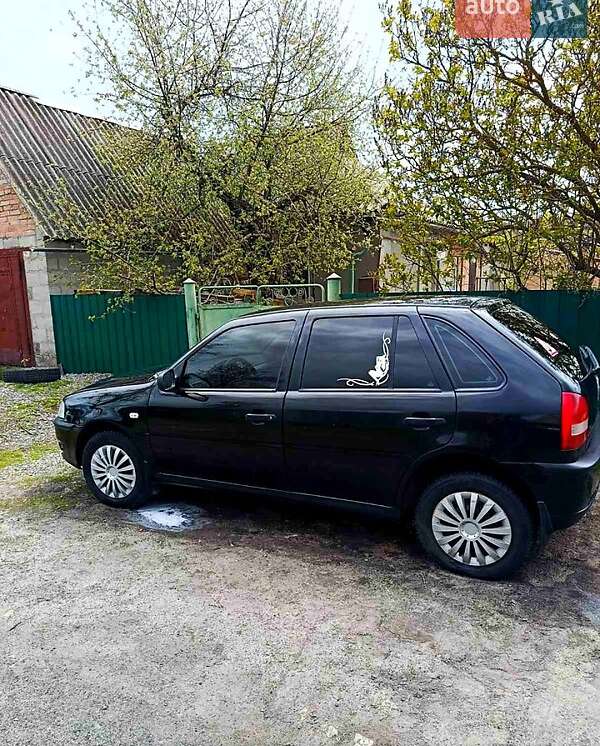 Хетчбек Volkswagen Pointer 2006 в Полтаві