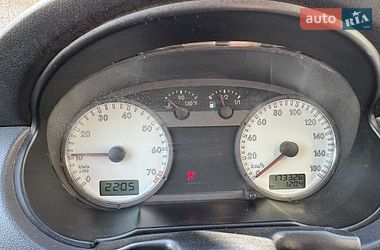 Хетчбек Volkswagen Pointer 2005 в Дніпрі