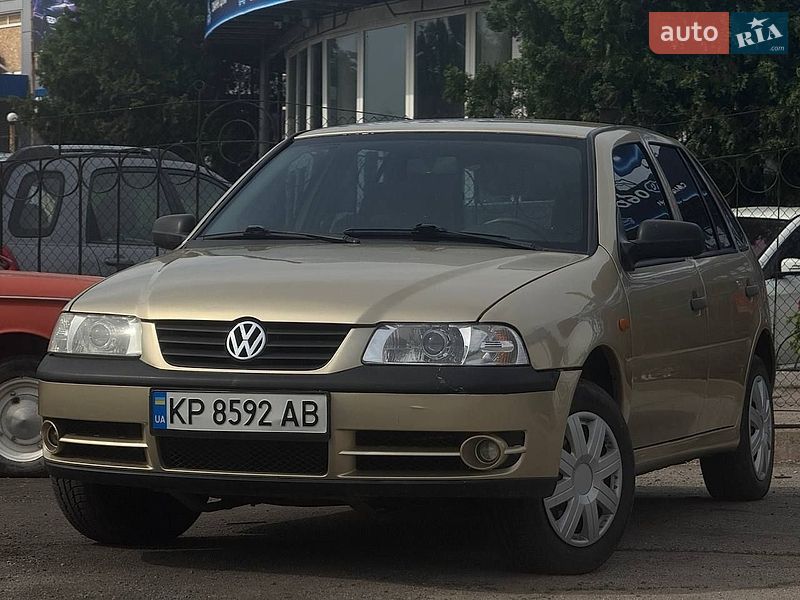 Volkswagen Pointer 2005