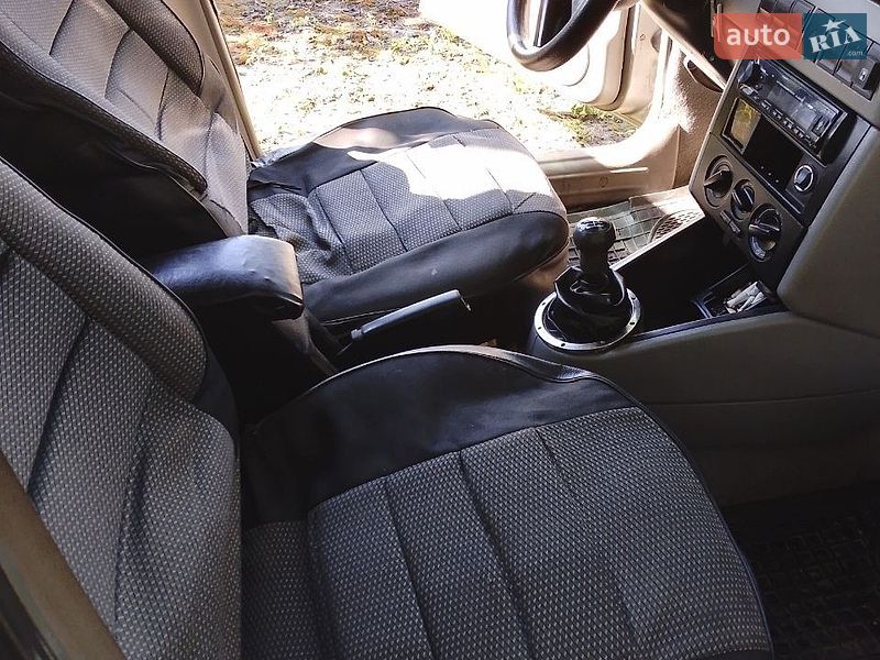 Хетчбек Volkswagen Pointer 2006 в Узині фото 4 Хетчбек Volkswagen Pointer 2006 в Узині