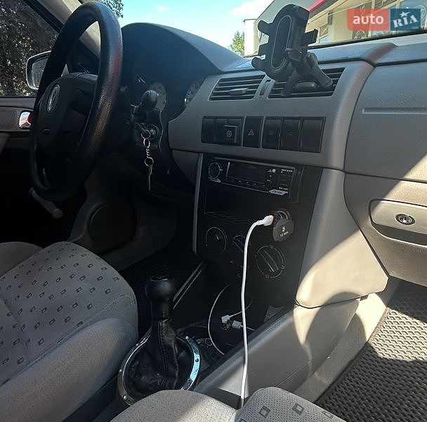 Хетчбек Volkswagen Pointer 2006 в Полтаві