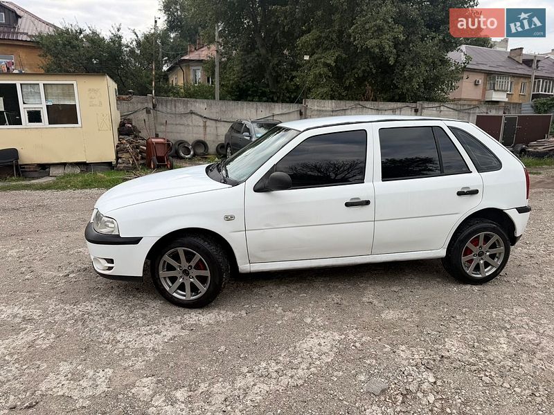 Хетчбек Volkswagen Pointer 2005 в Дніпрі фото 2 Хетчбек Volkswagen Pointer 2005 в Дніпрі