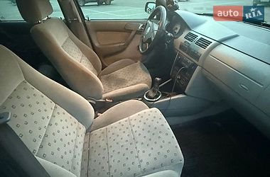 Хэтчбек Volkswagen Pointer 2006 в Павлограде