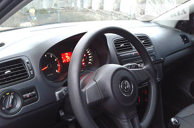 Седан Volkswagen Polo 2011 в 