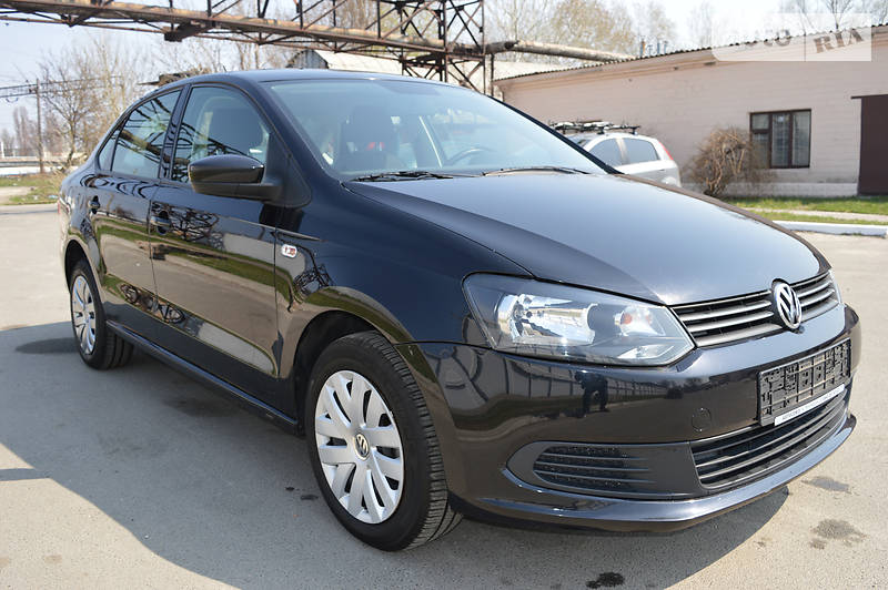 Седан Volkswagen Polo 2013 в Киеве