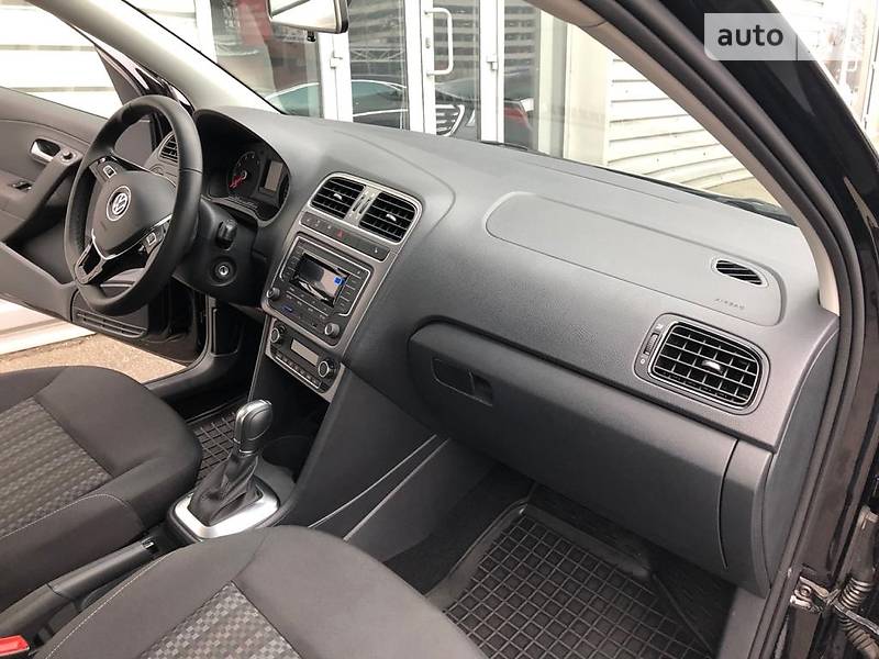 Седан Volkswagen Polo 2018 в Києві