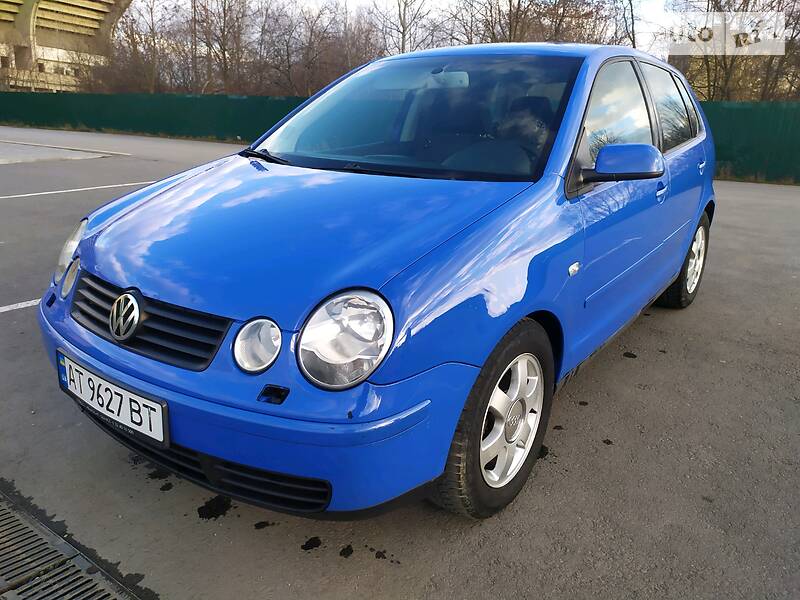Хетчбек Volkswagen Polo 2002 в 