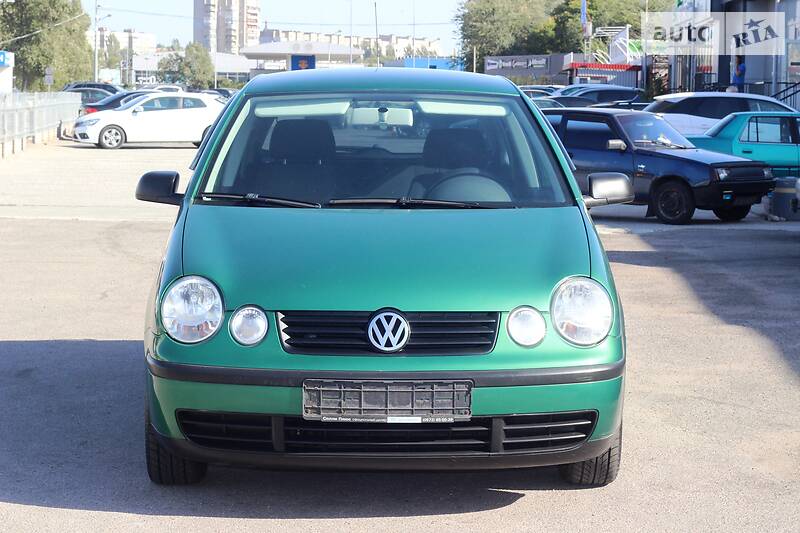 Хетчбек Volkswagen Polo 2004 в Запоріжжі