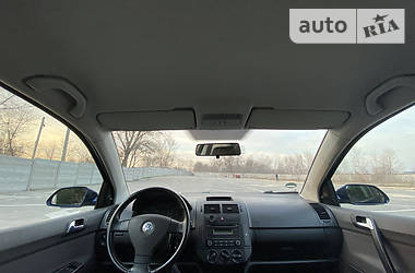 Купе Volkswagen Polo 2009 в 