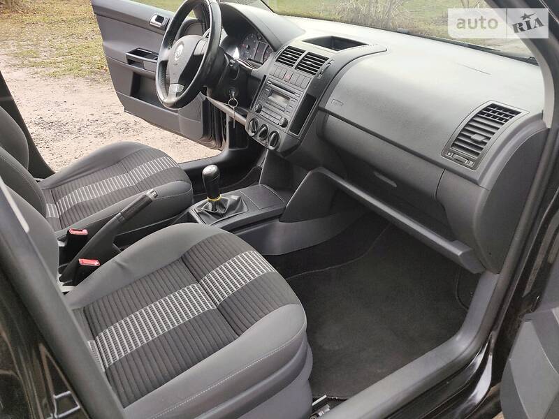 Хетчбек Volkswagen Polo 2008 в Івано-Франківську