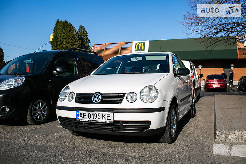 Хетчбек Volkswagen Polo 2003 в 